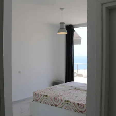 Infinity Sea View Penthouse Apartment Sarande