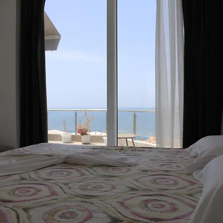 Infinity Sea View Penthouse Apartment